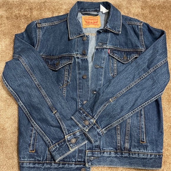 Levi trucker jacket. - Picture 1 of 3